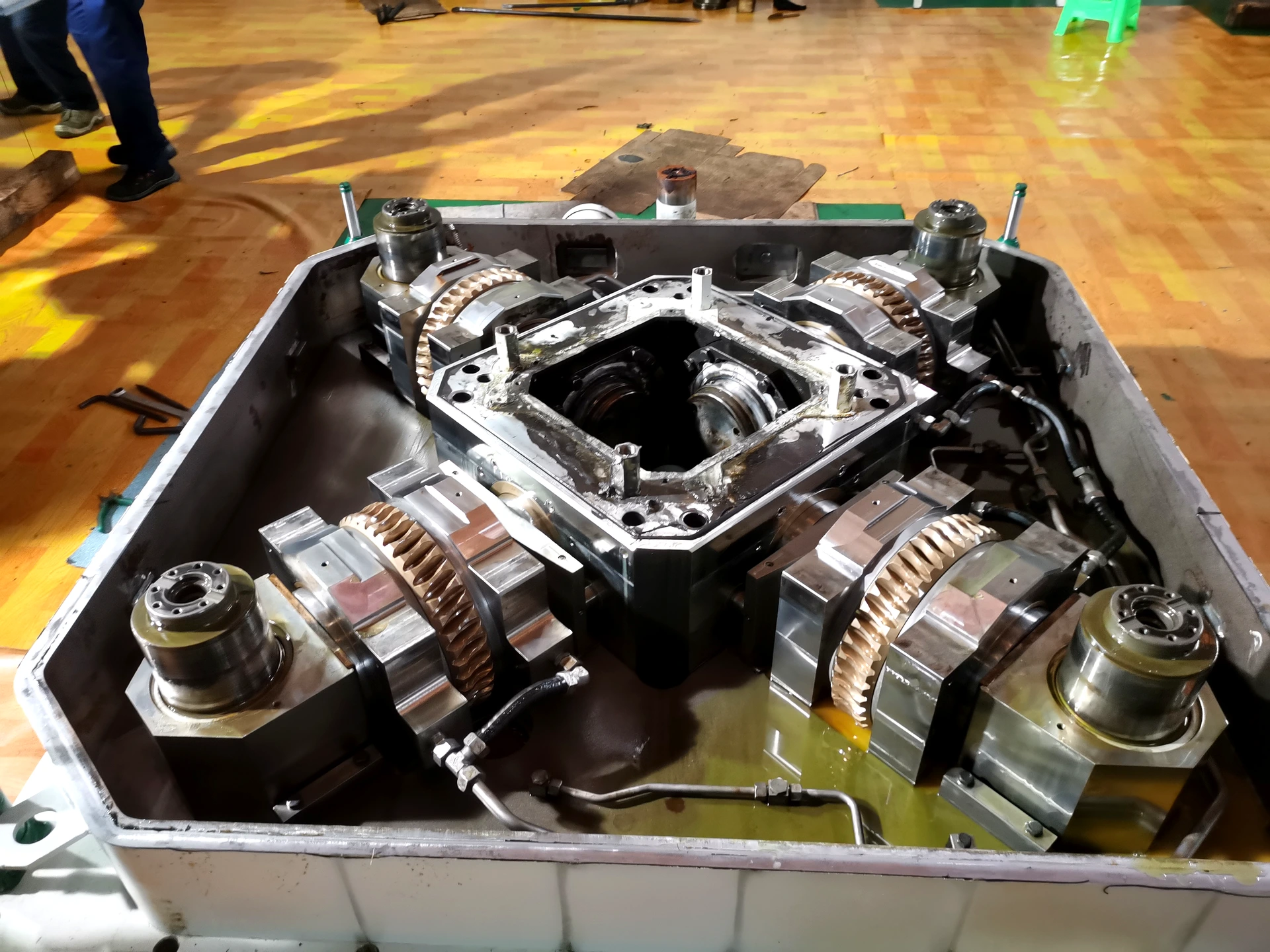 SKK10主机检修